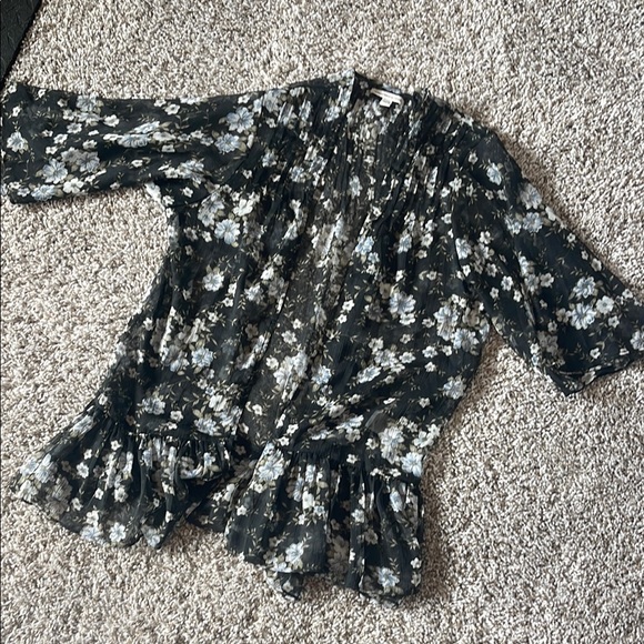 American Eagle Outfitters Black and White Ruffled Wrap Blouse - Picture 1 of 1